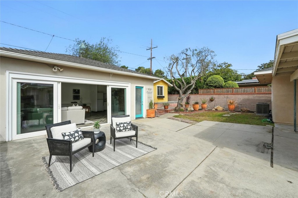 535 Panama Avenue