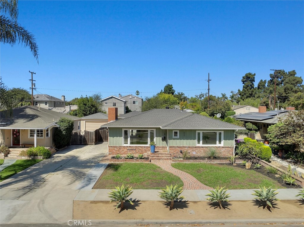 535 Panama Avenue