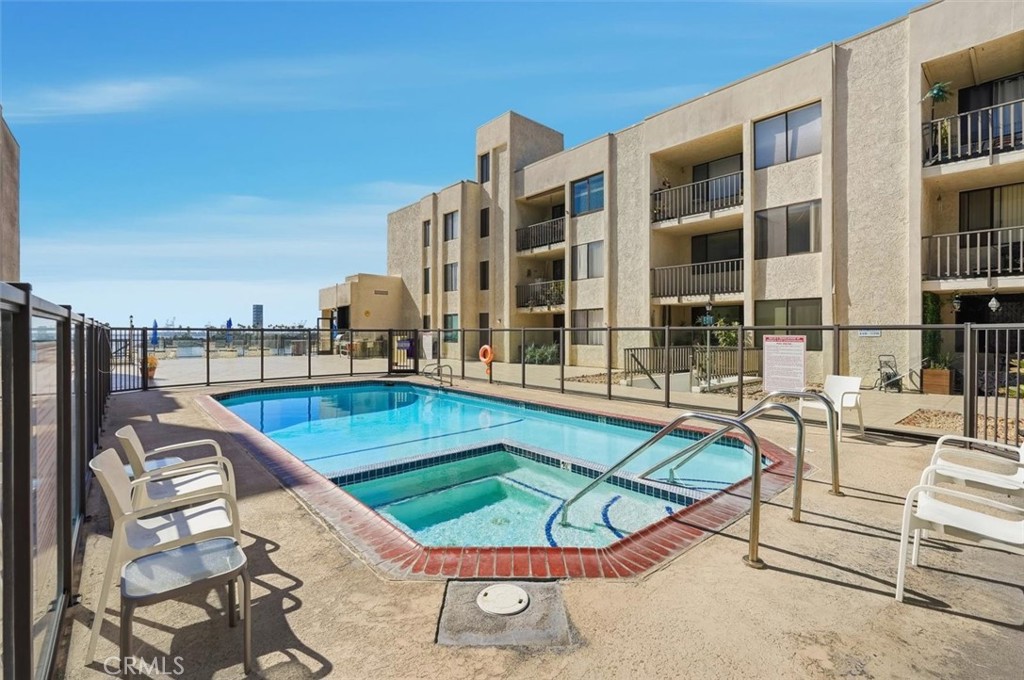 1140 E Ocean Blvd 141