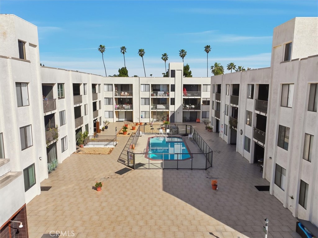 1140 E Ocean Blvd 141