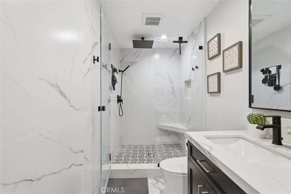 1140 E Ocean Blvd 141