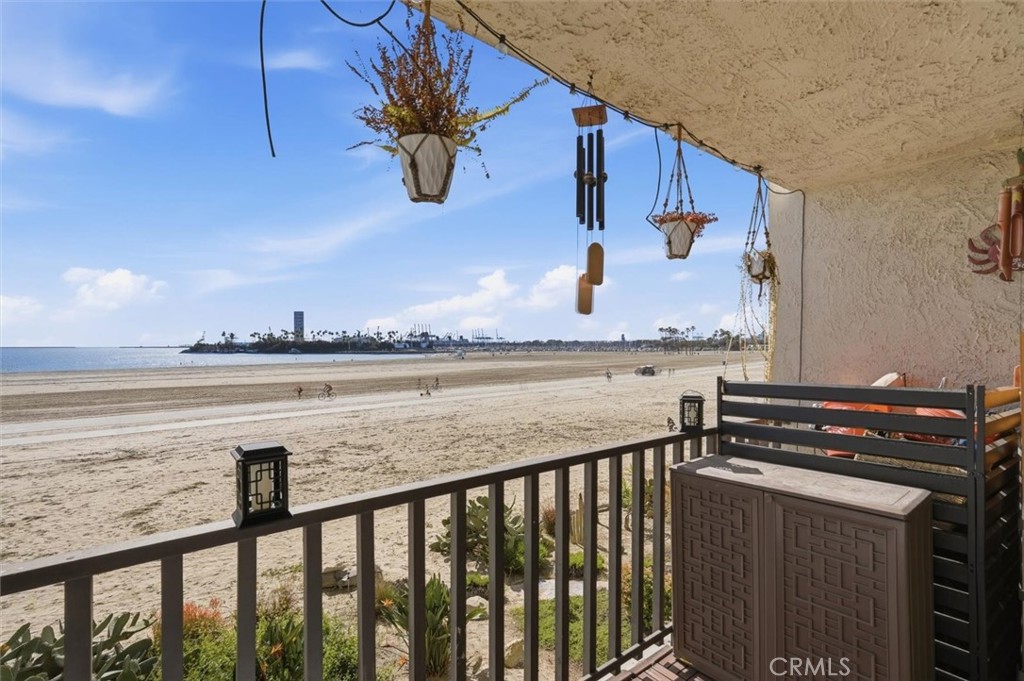 1140 E Ocean Blvd 141