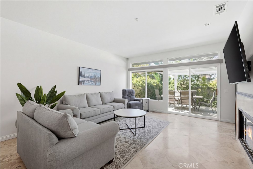 28914 Paseo Caravella