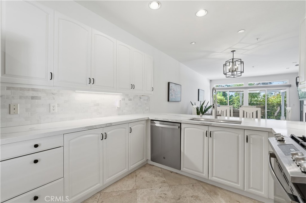 28914 Paseo Caravella