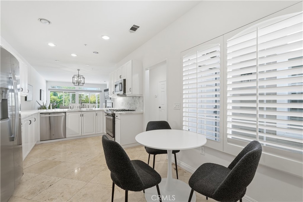 28914 Paseo Caravella