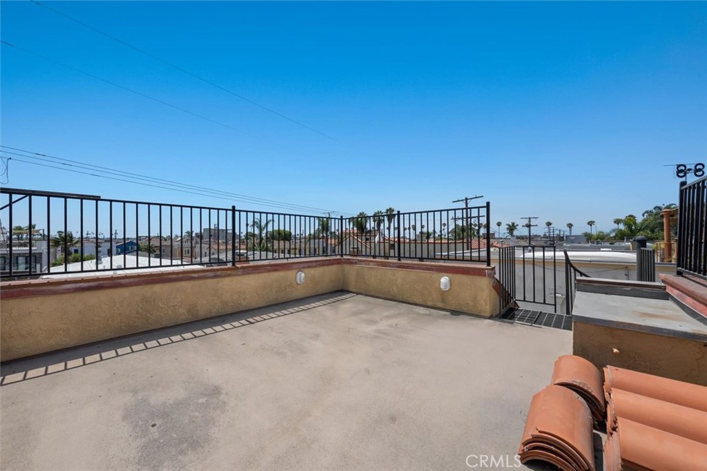 118 Glendora Avenue