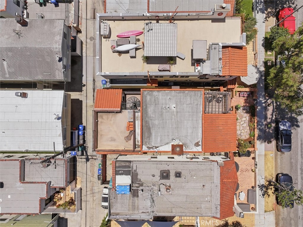 118 Glendora Avenue