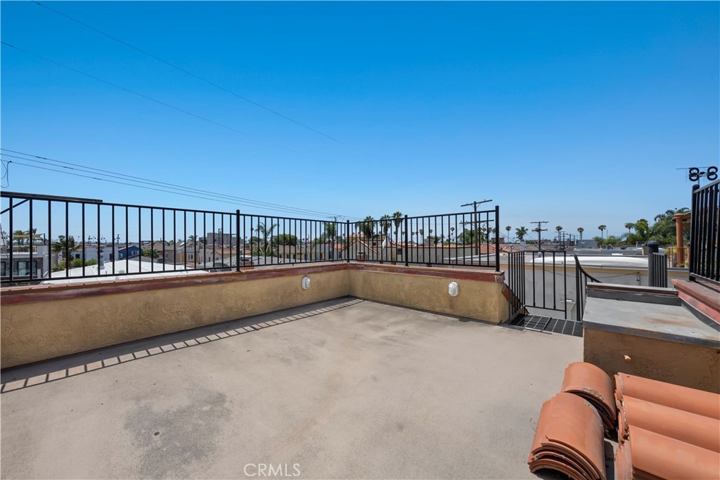 118 Glendora Avenue