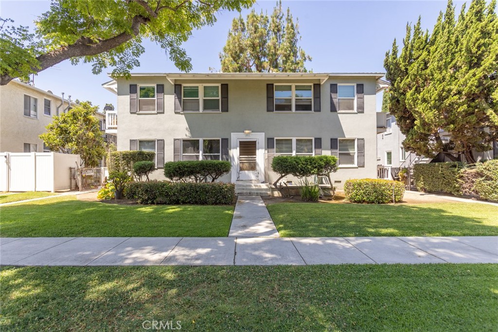 4407 Linden Avenue