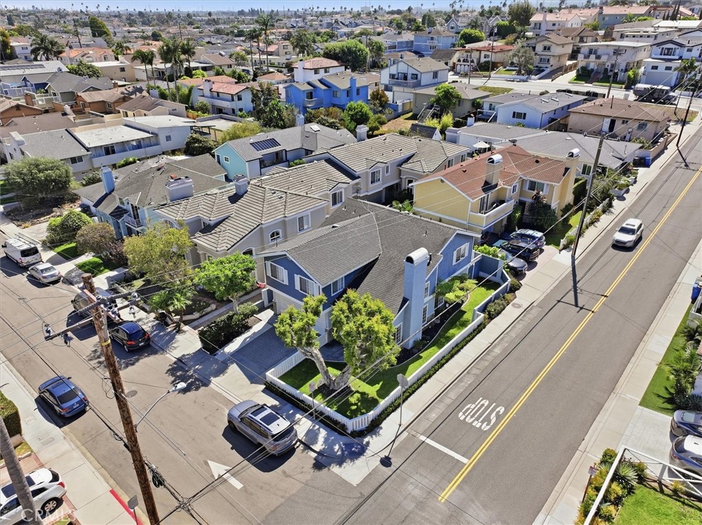 1800 Clark Lane
