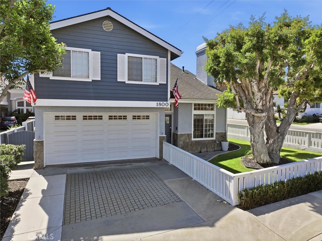 1800 Clark Lane