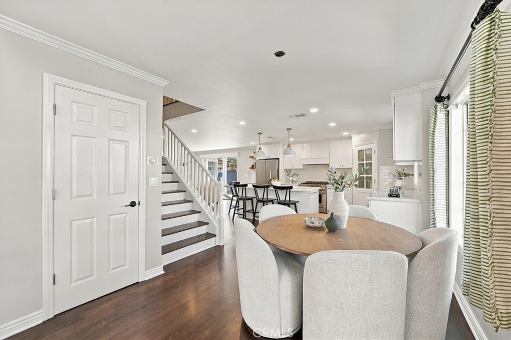 1800 Clark Lane