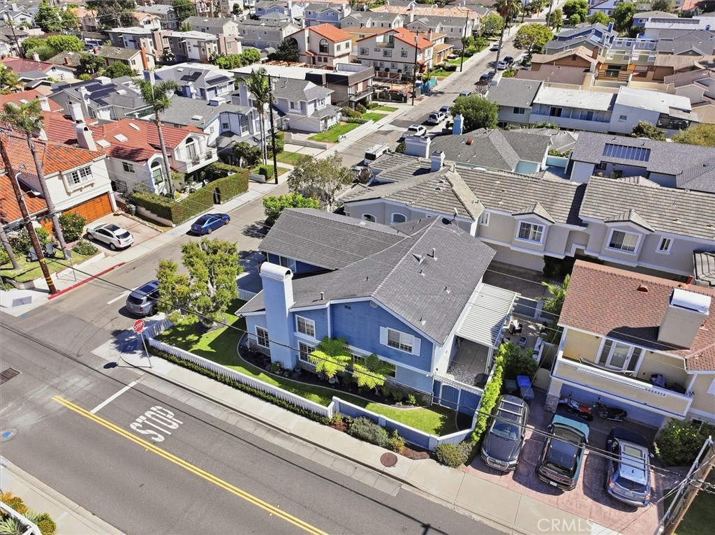 1800 Clark Lane