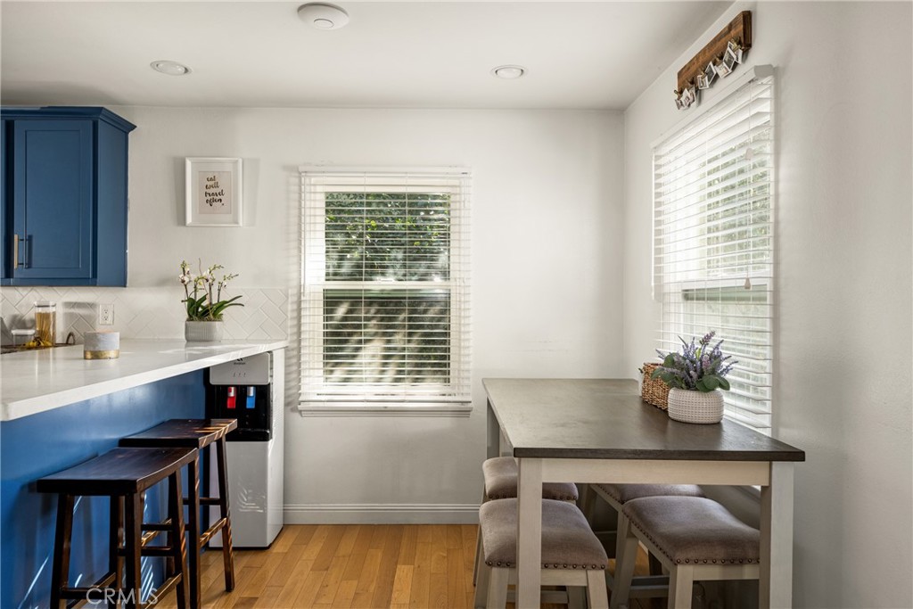 2120 N Greenbrier Road