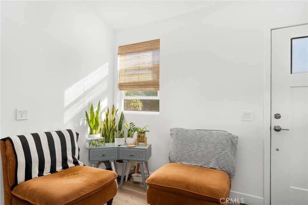 2120 N Greenbrier Road