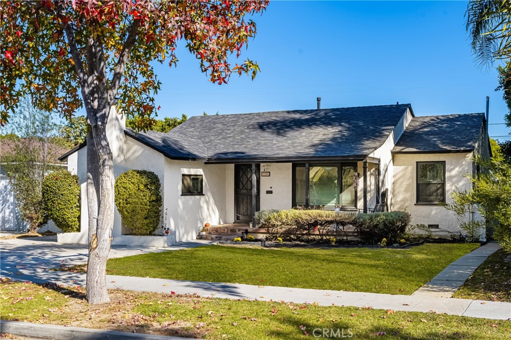 2120 N Greenbrier Road