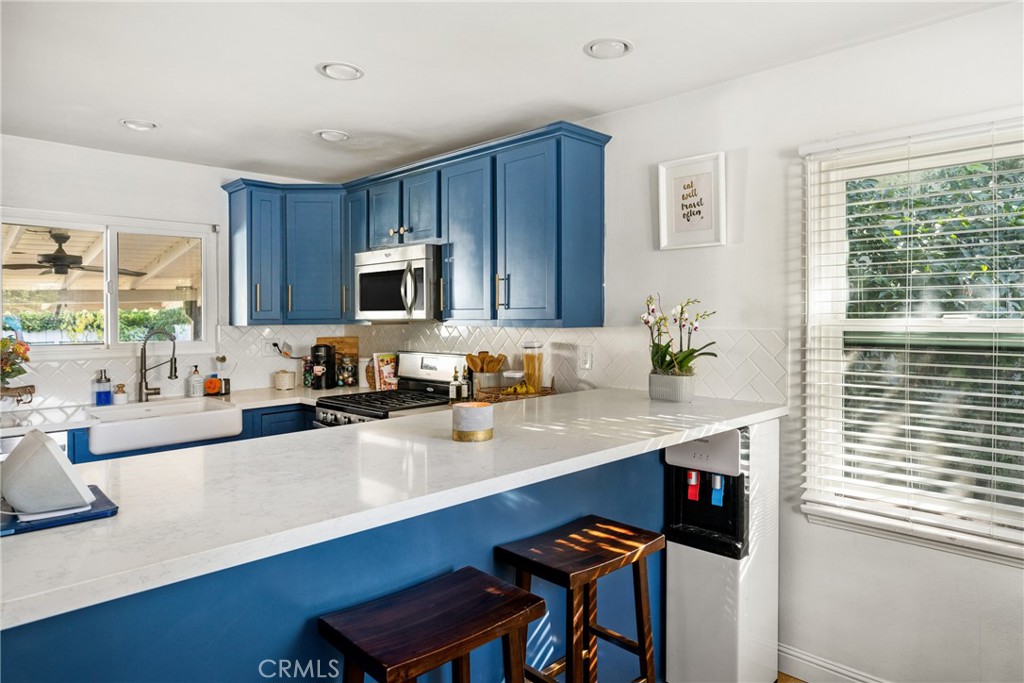 2120 N Greenbrier Road