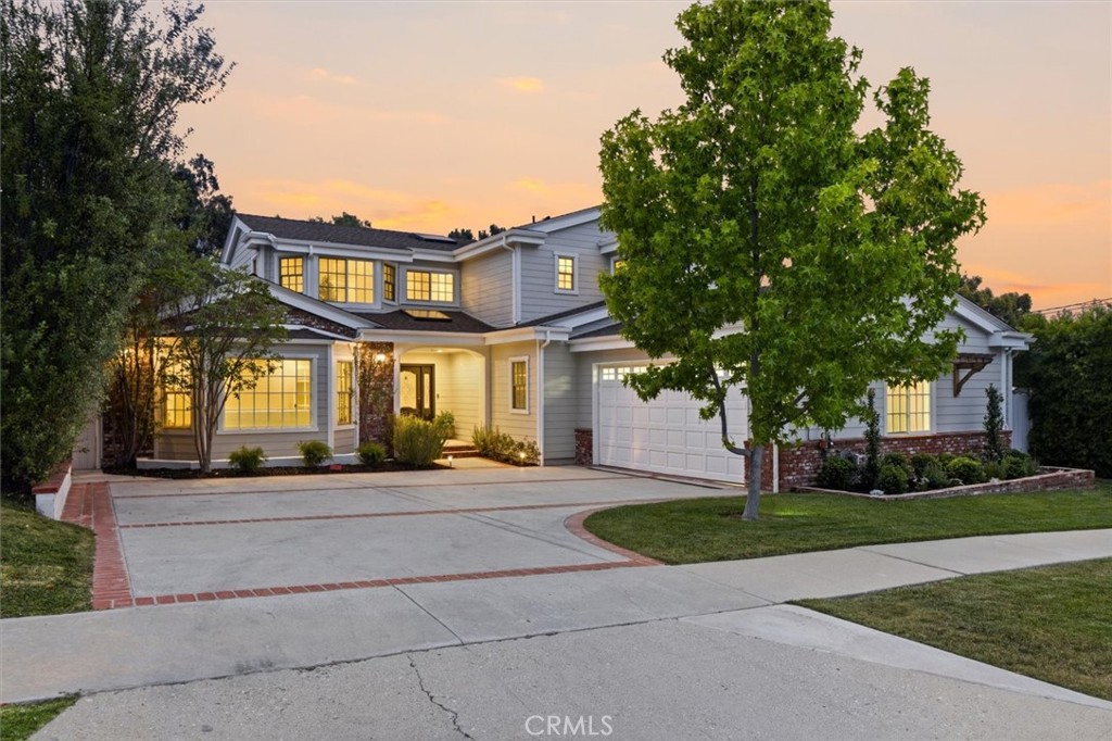 4645 Rockbluff Drive