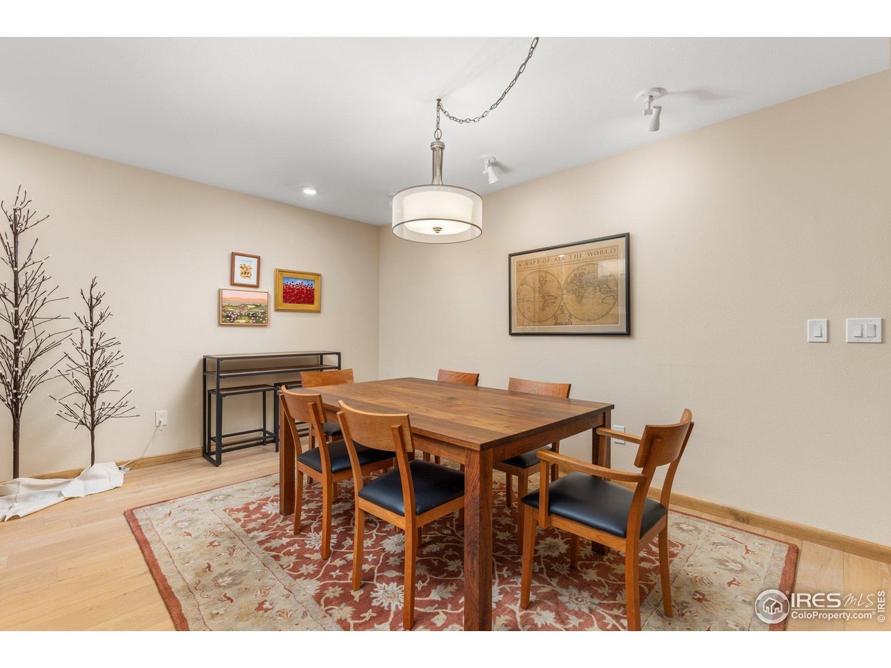 1140 Portland Pl 207