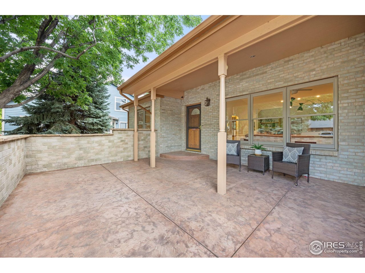 2313 Spindrift Dr