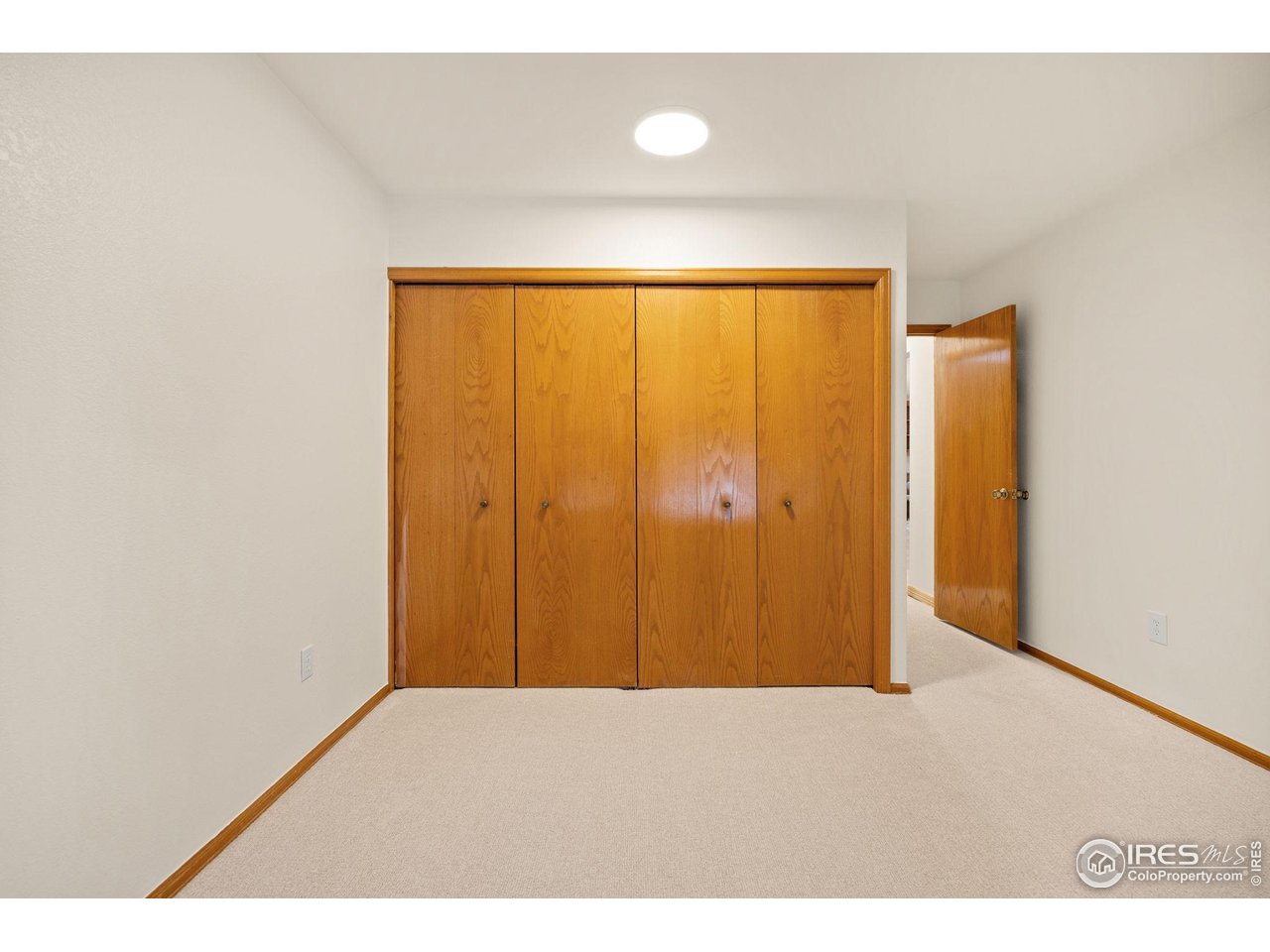 2313 Spindrift Dr
