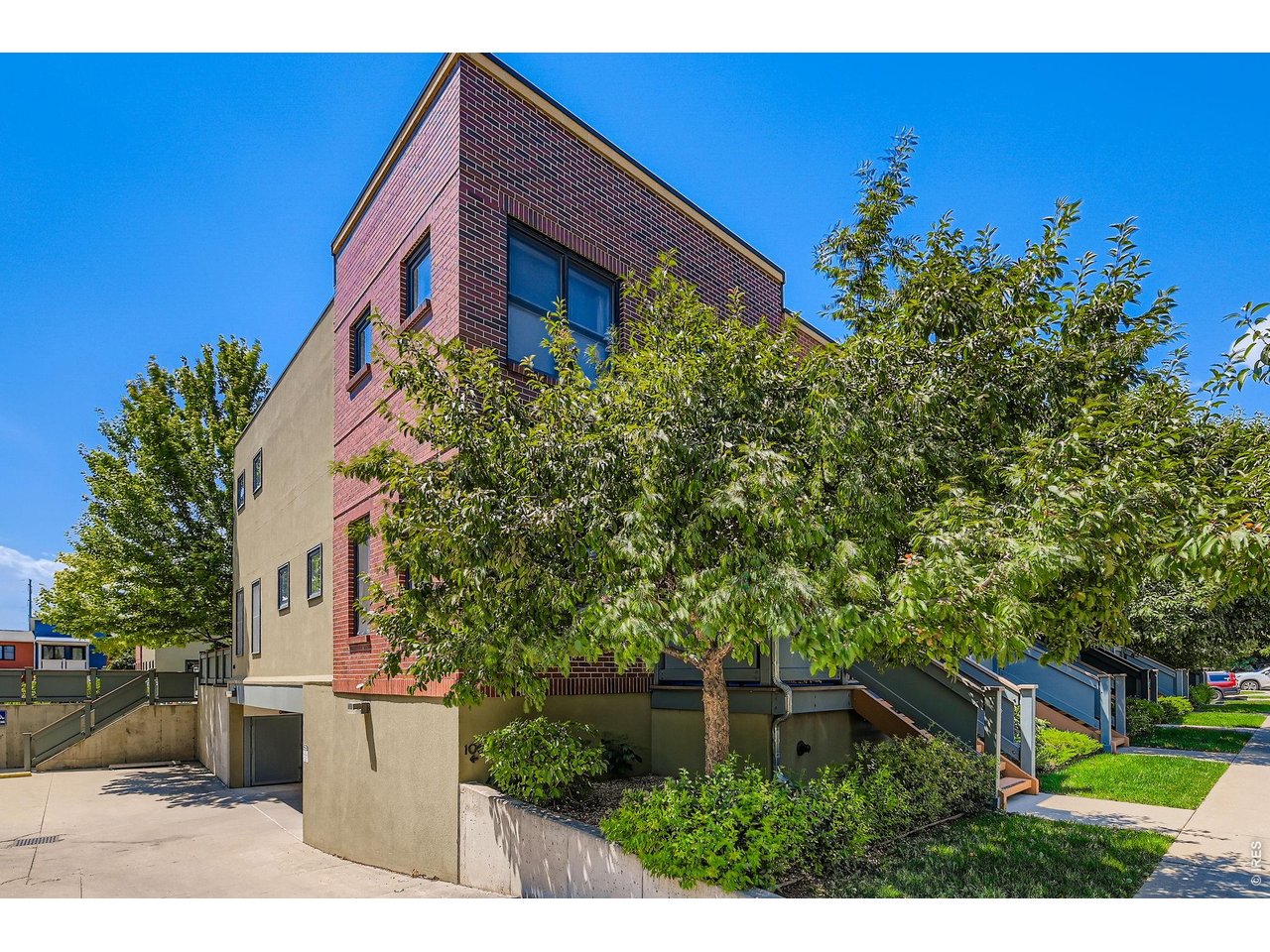 3210 Iron Forge Pl 105