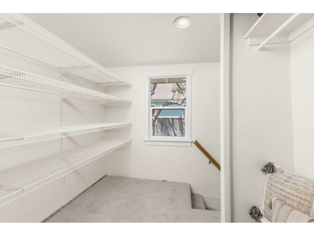 1020 Longs Peak Ave