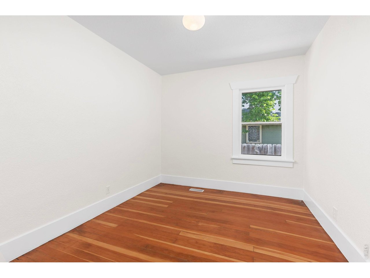 1020 Longs Peak Ave