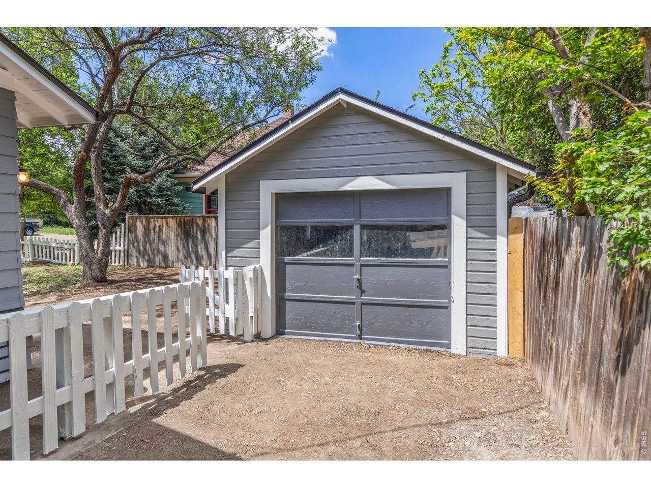 1020 Longs Peak Ave