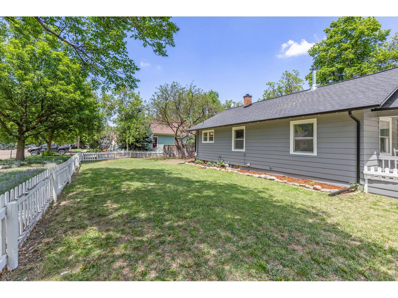 1020 Longs Peak Ave