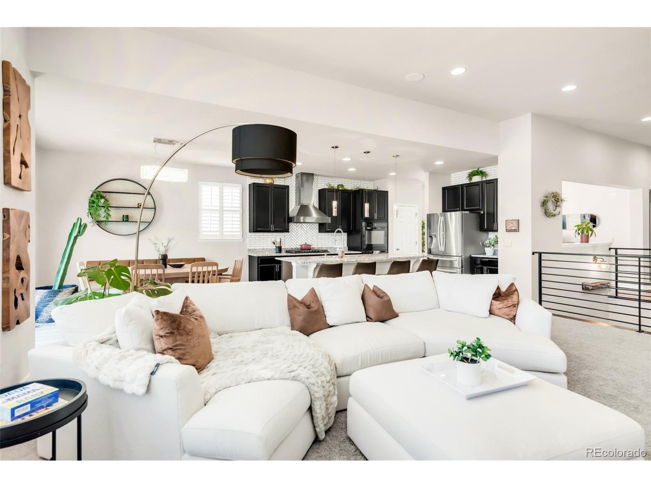 933 Rocky Ridge Cir