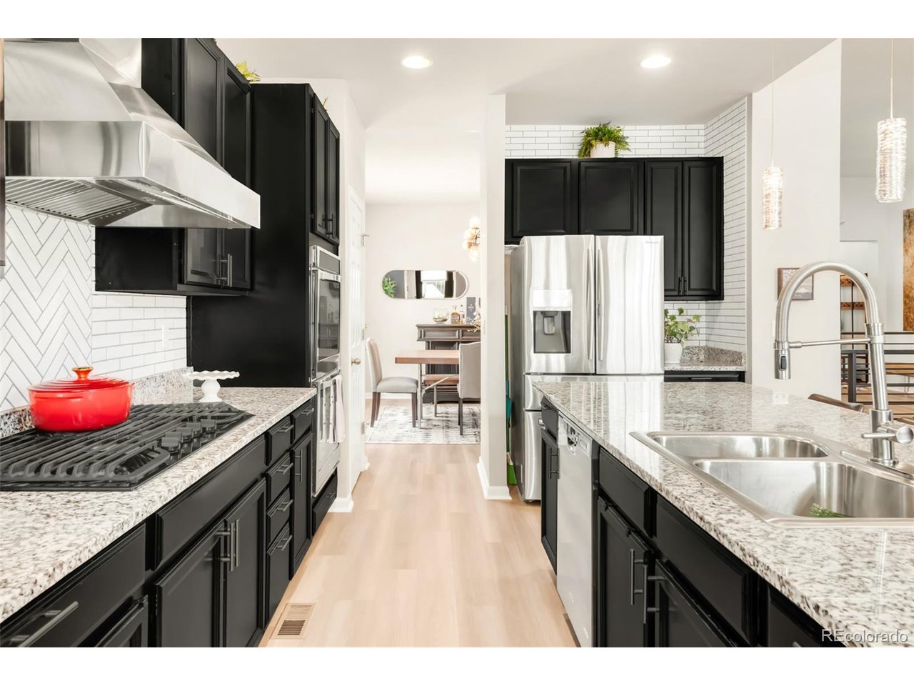 933 Rocky Ridge Cir