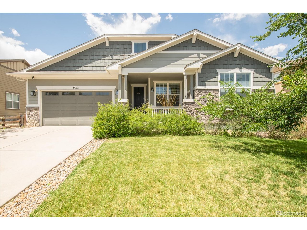 933 Rocky Ridge Cir