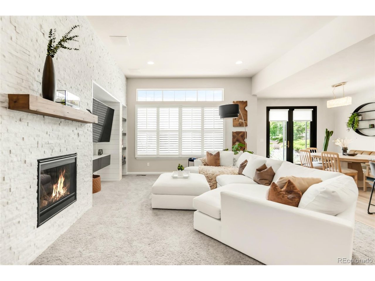 933 Rocky Ridge Cir