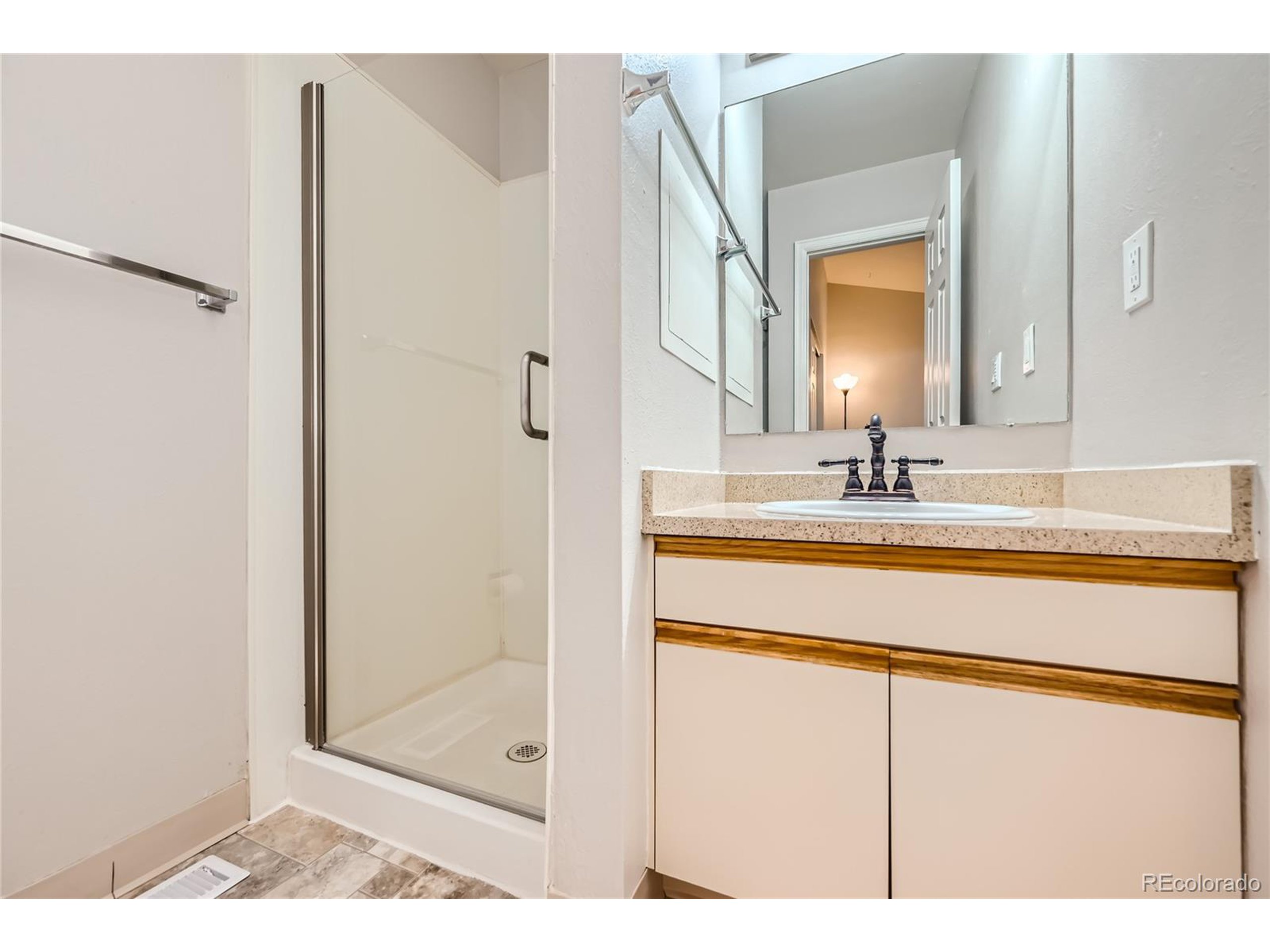 20 S BOULDER CIR Unit: 2303