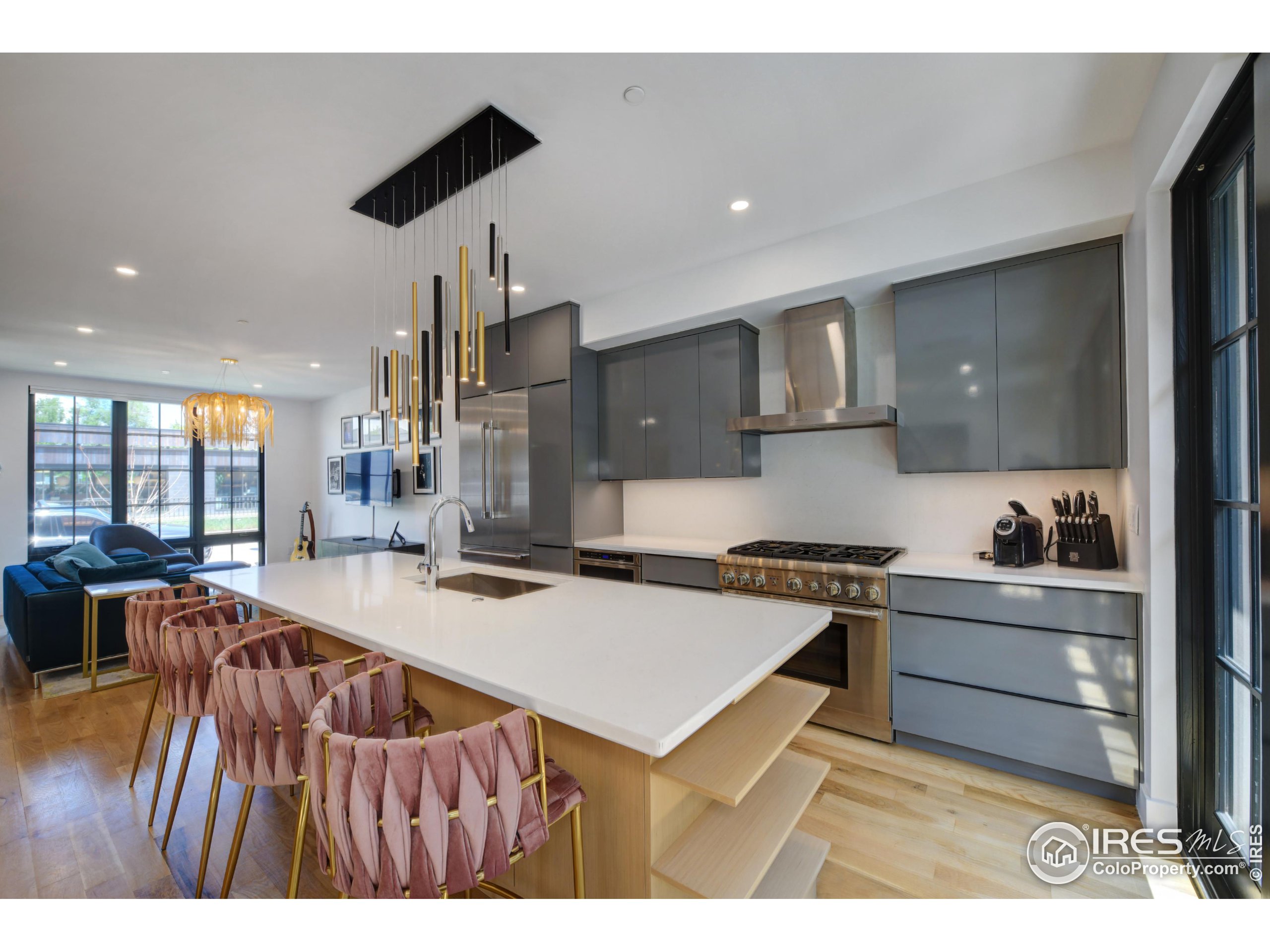 2116 Pearl St Unit: B
