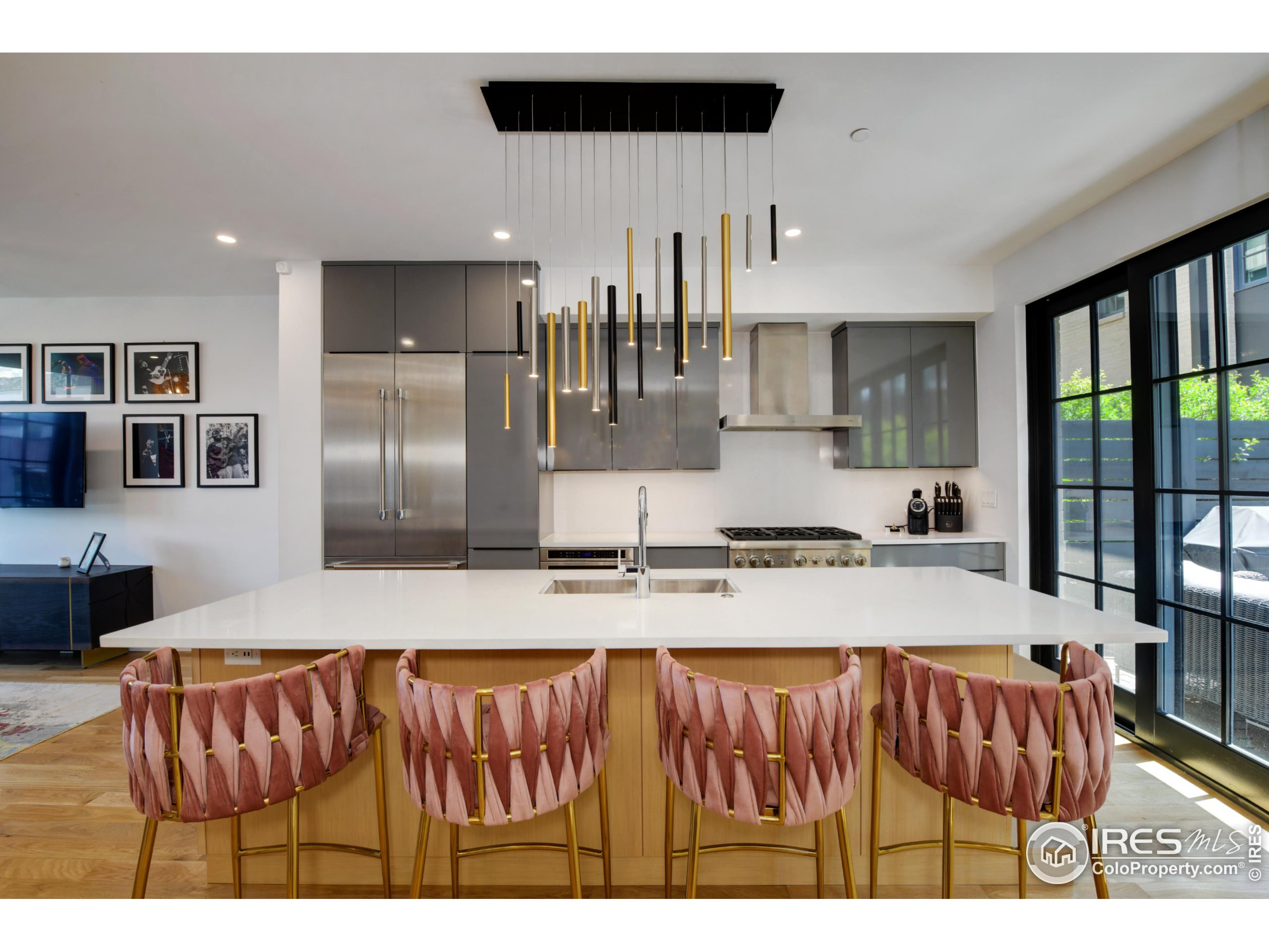 2116 Pearl St Unit: B