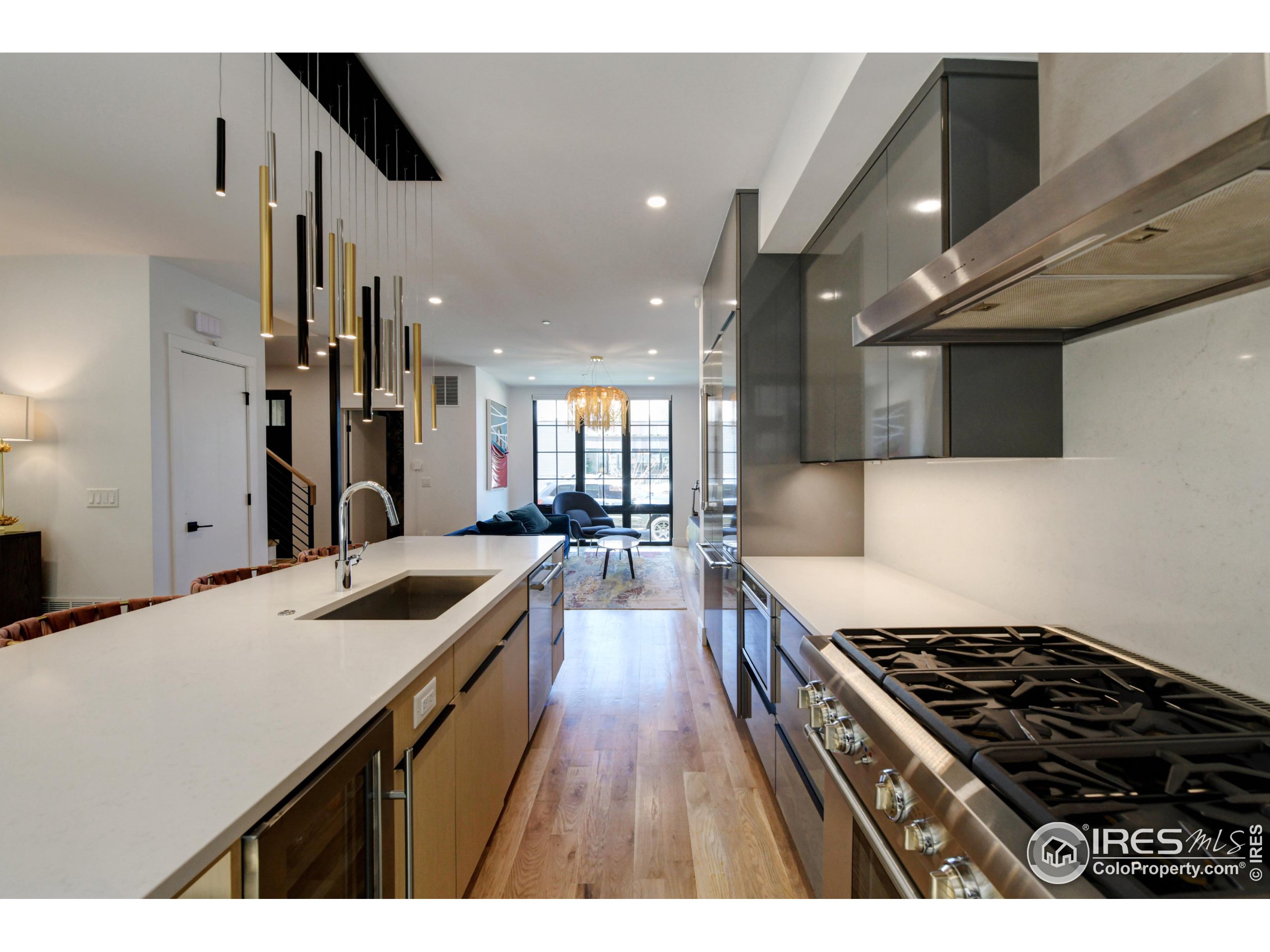 2116 Pearl St Unit: B