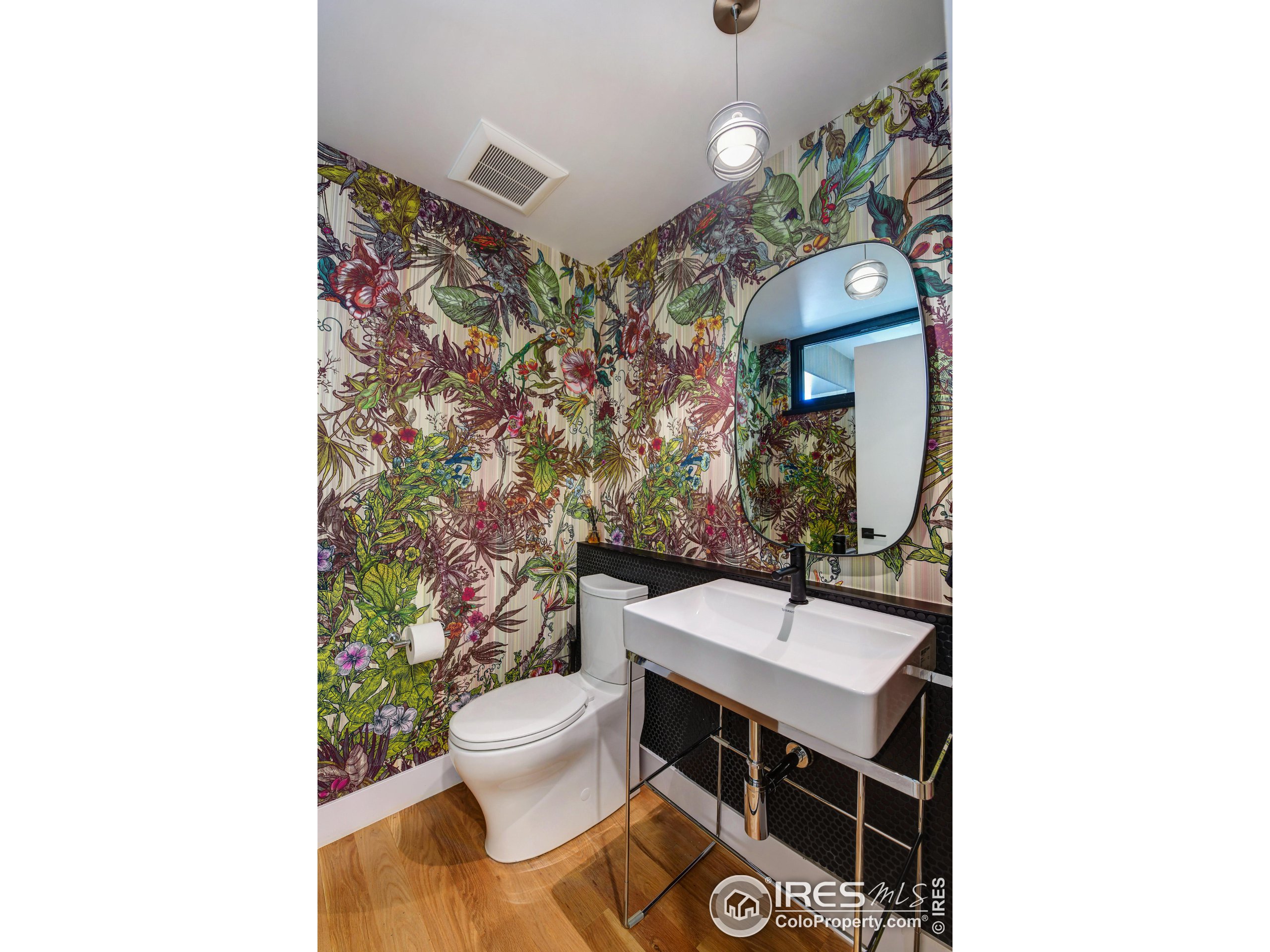 2116 Pearl St Unit: B