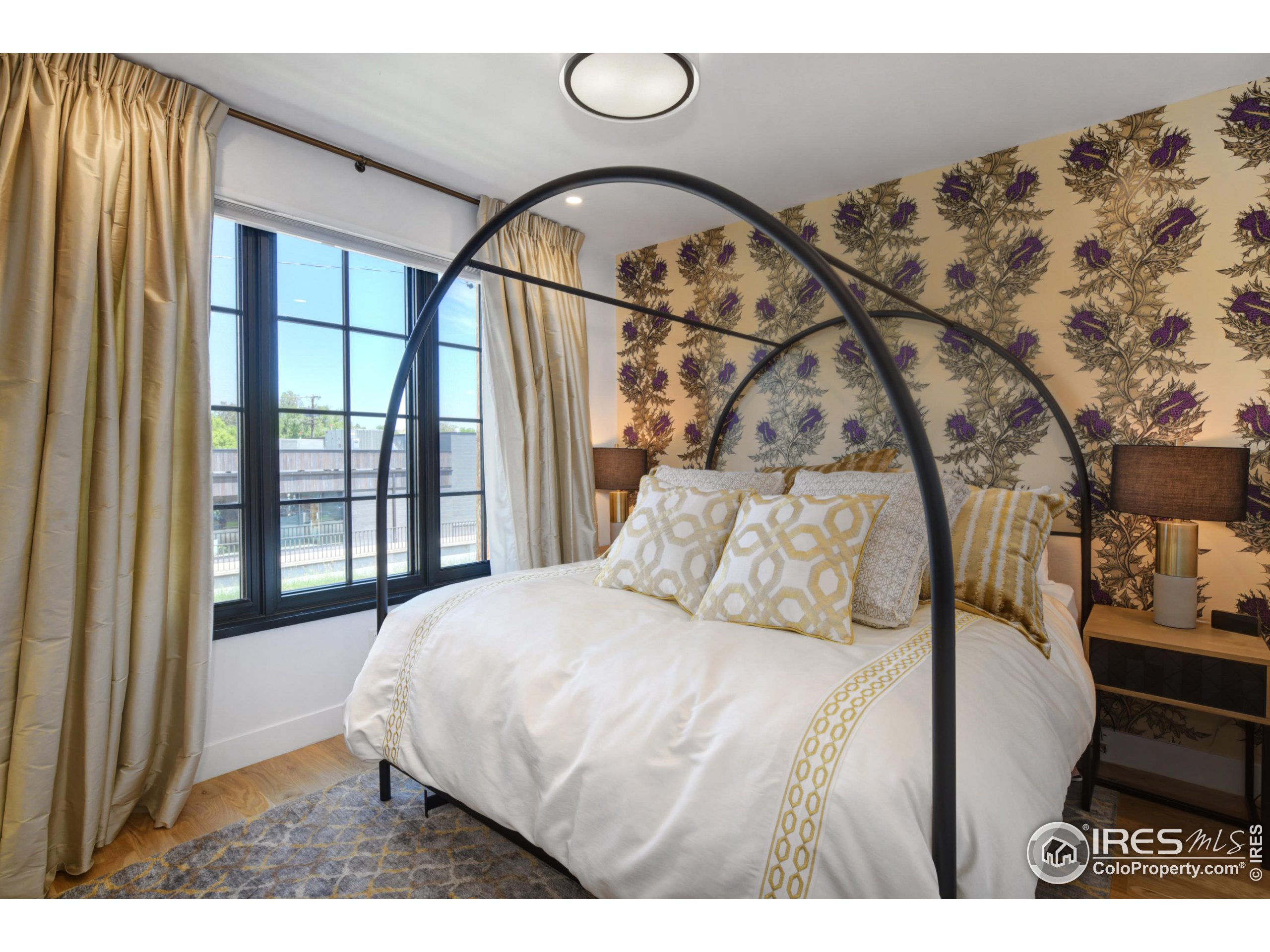 2116 Pearl St Unit: B