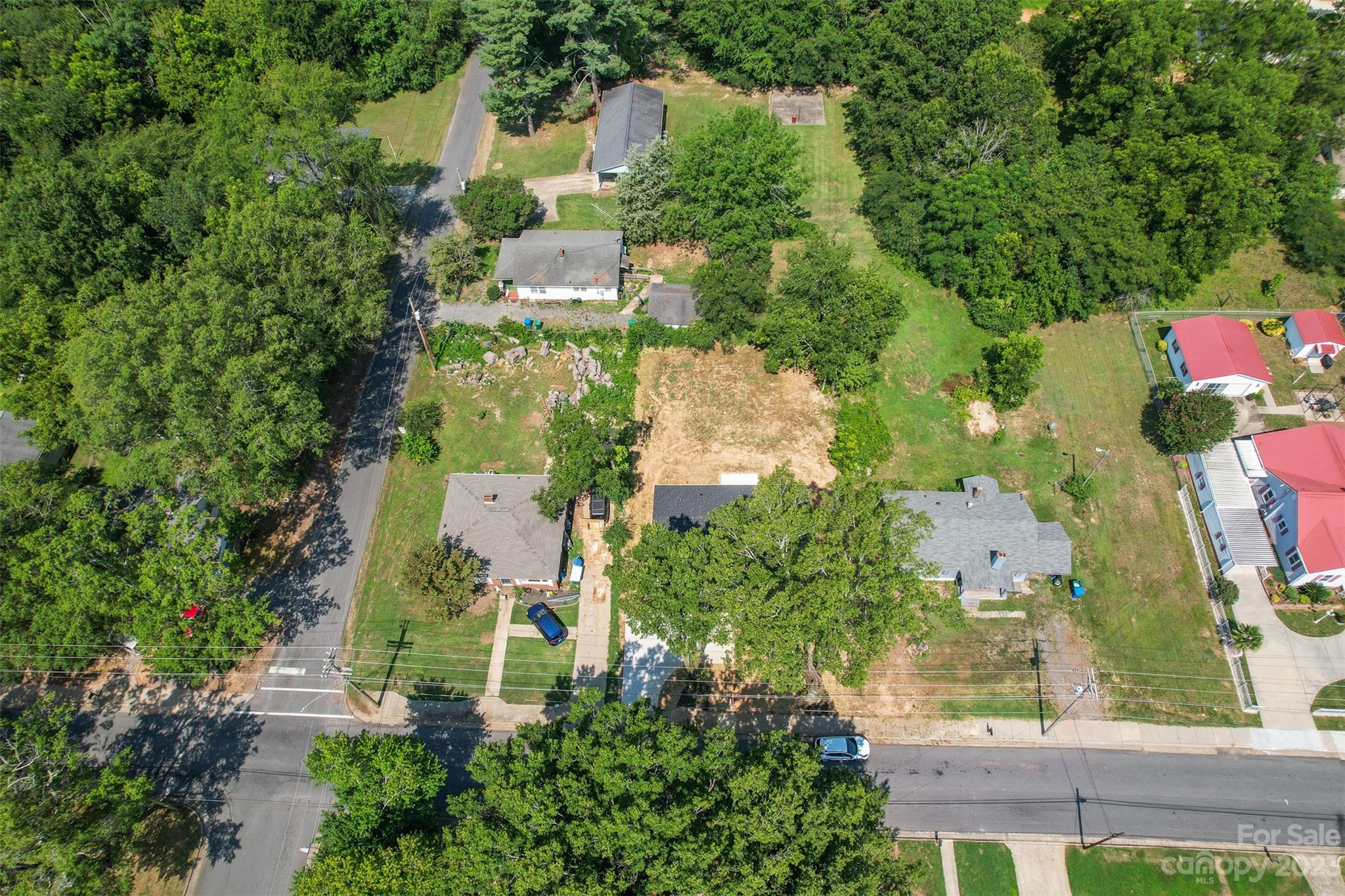 224 Leonard Avenue