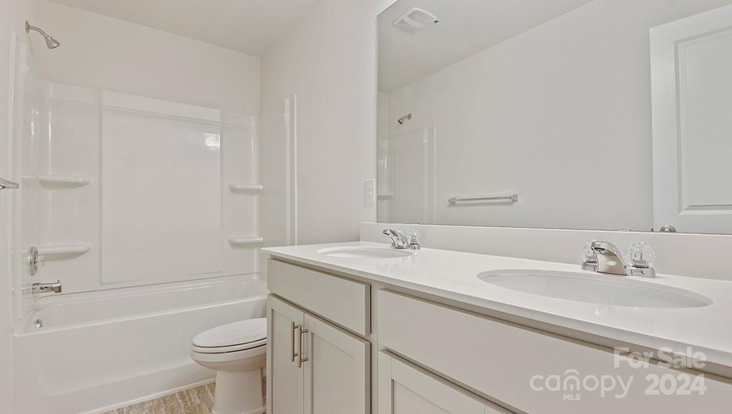228 Ridgeview Lane