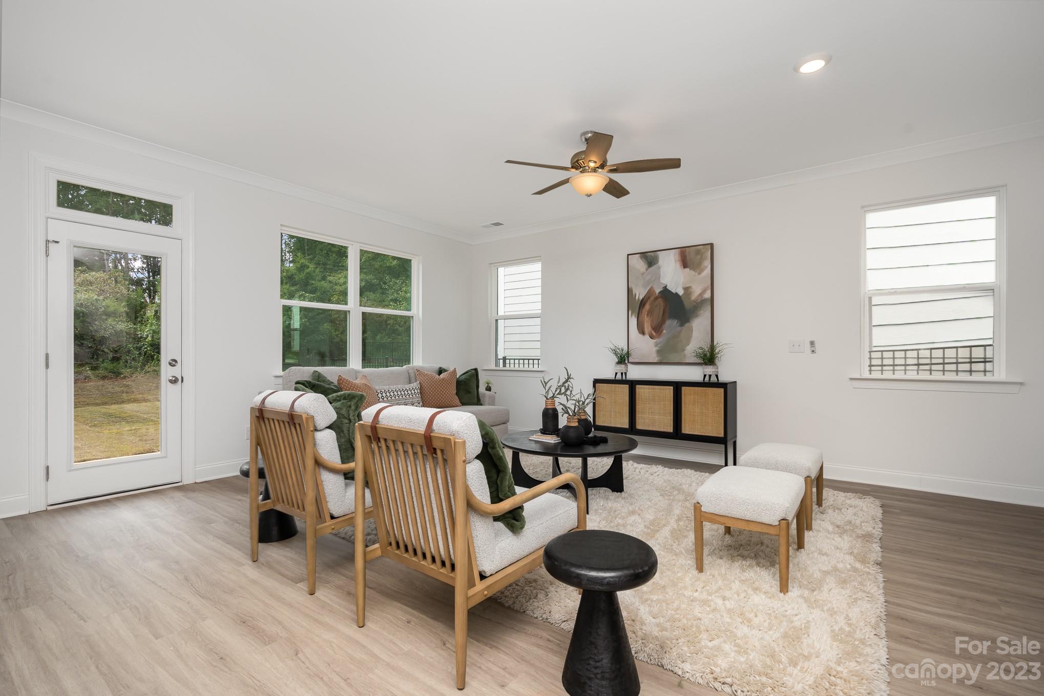 1009 Simfield Valley Court