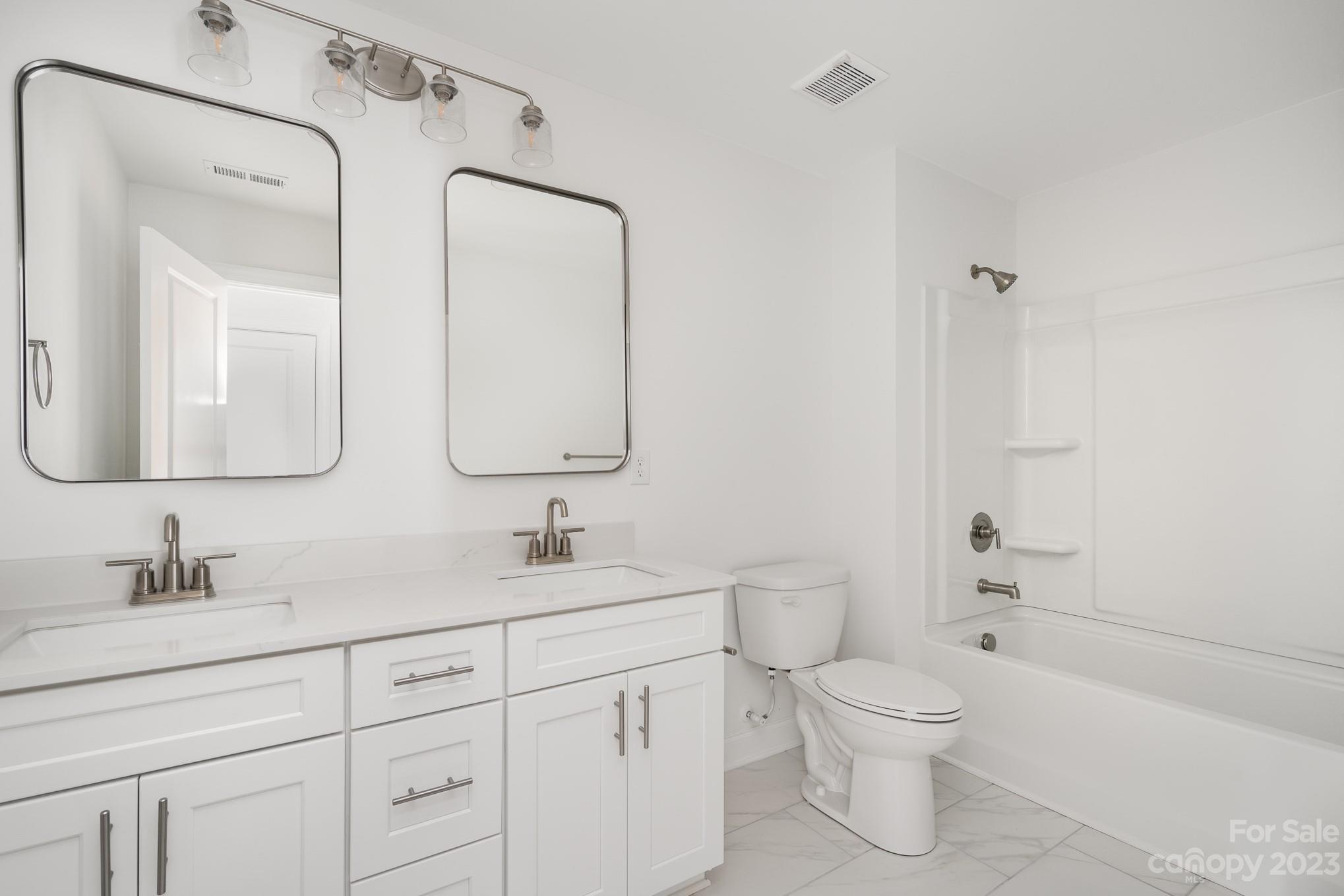 1009 Simfield Valley Court