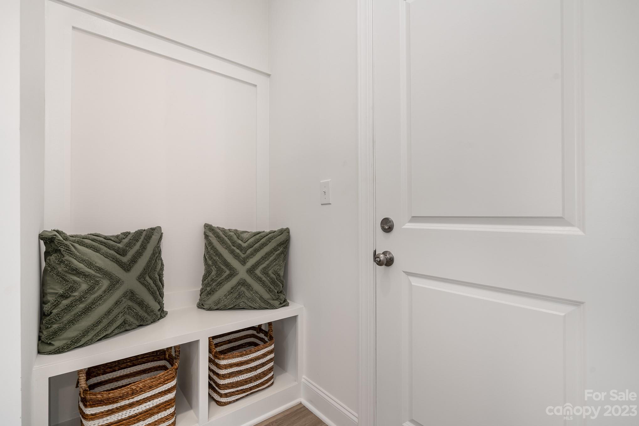 1009 Simfield Valley Court