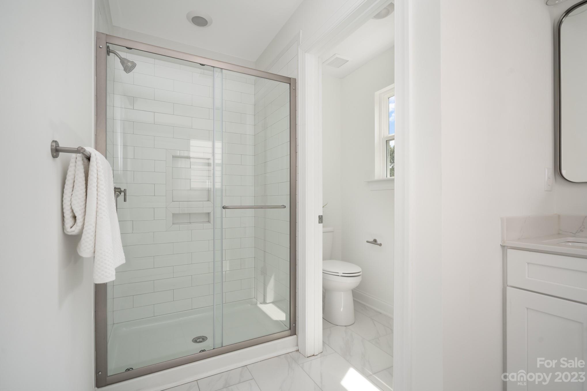 1009 Simfield Valley Court