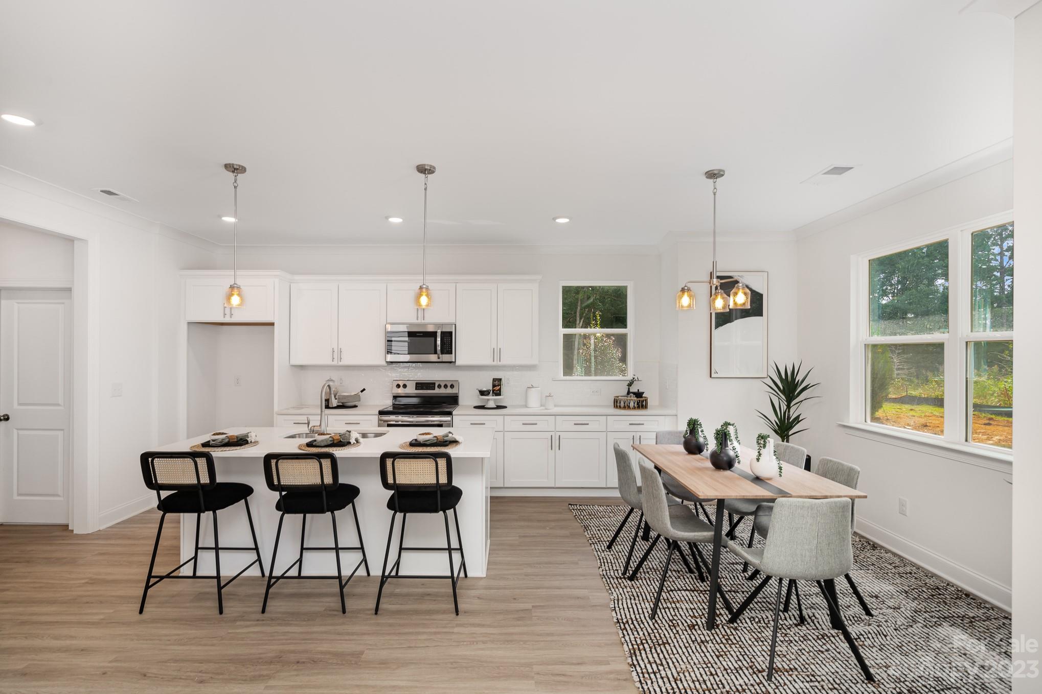 1009 Simfield Valley Court