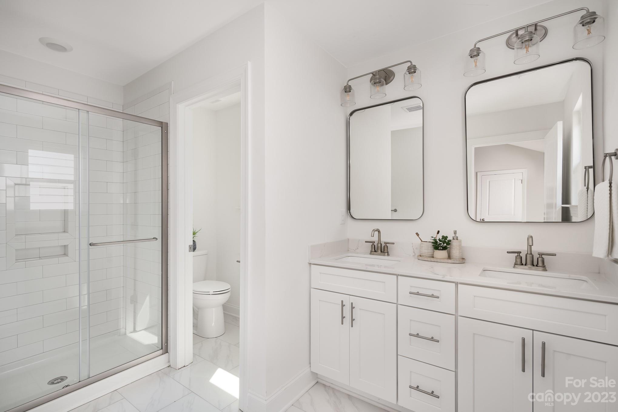 1009 Simfield Valley Court