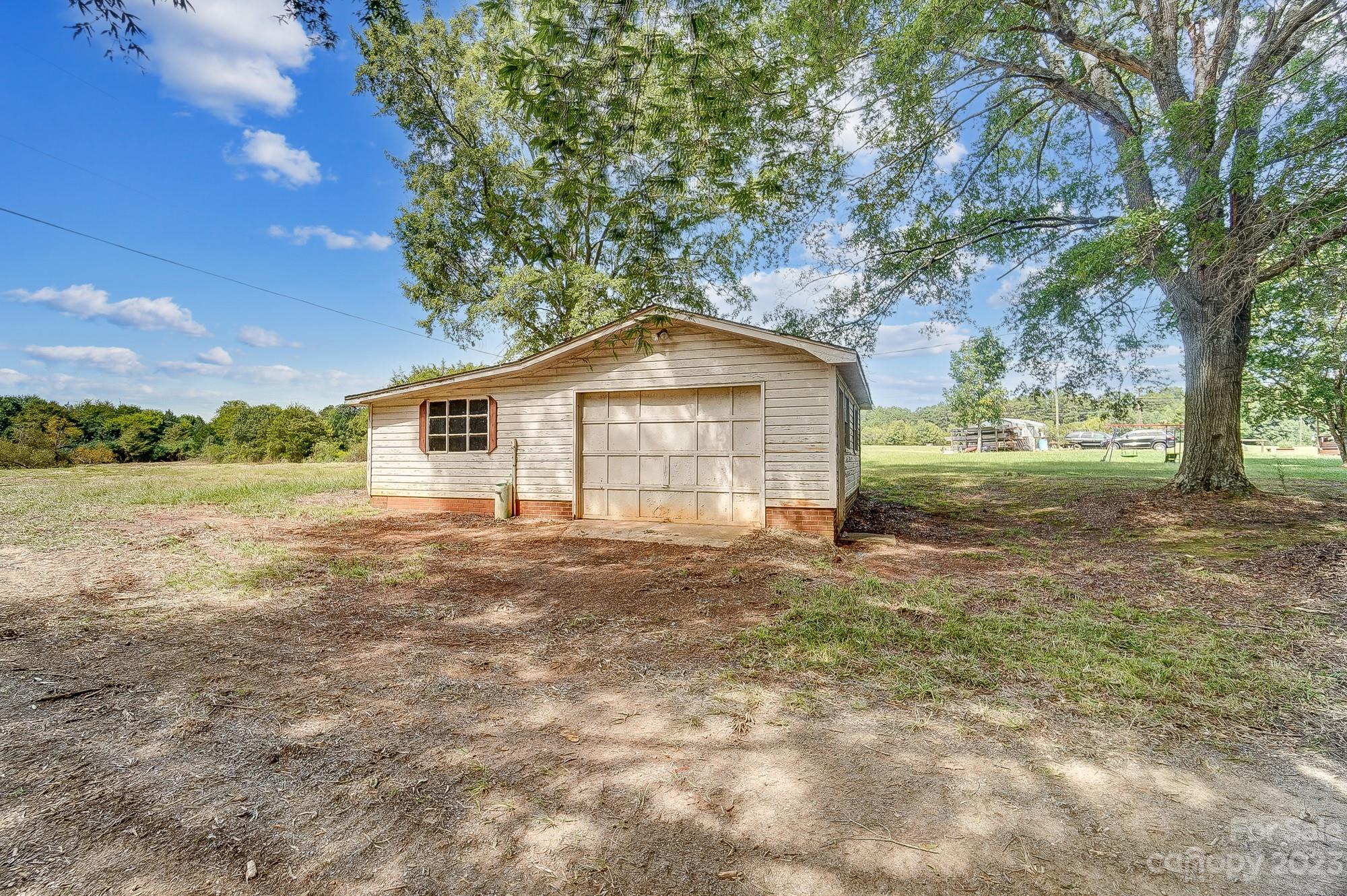 4304 Richardson Road