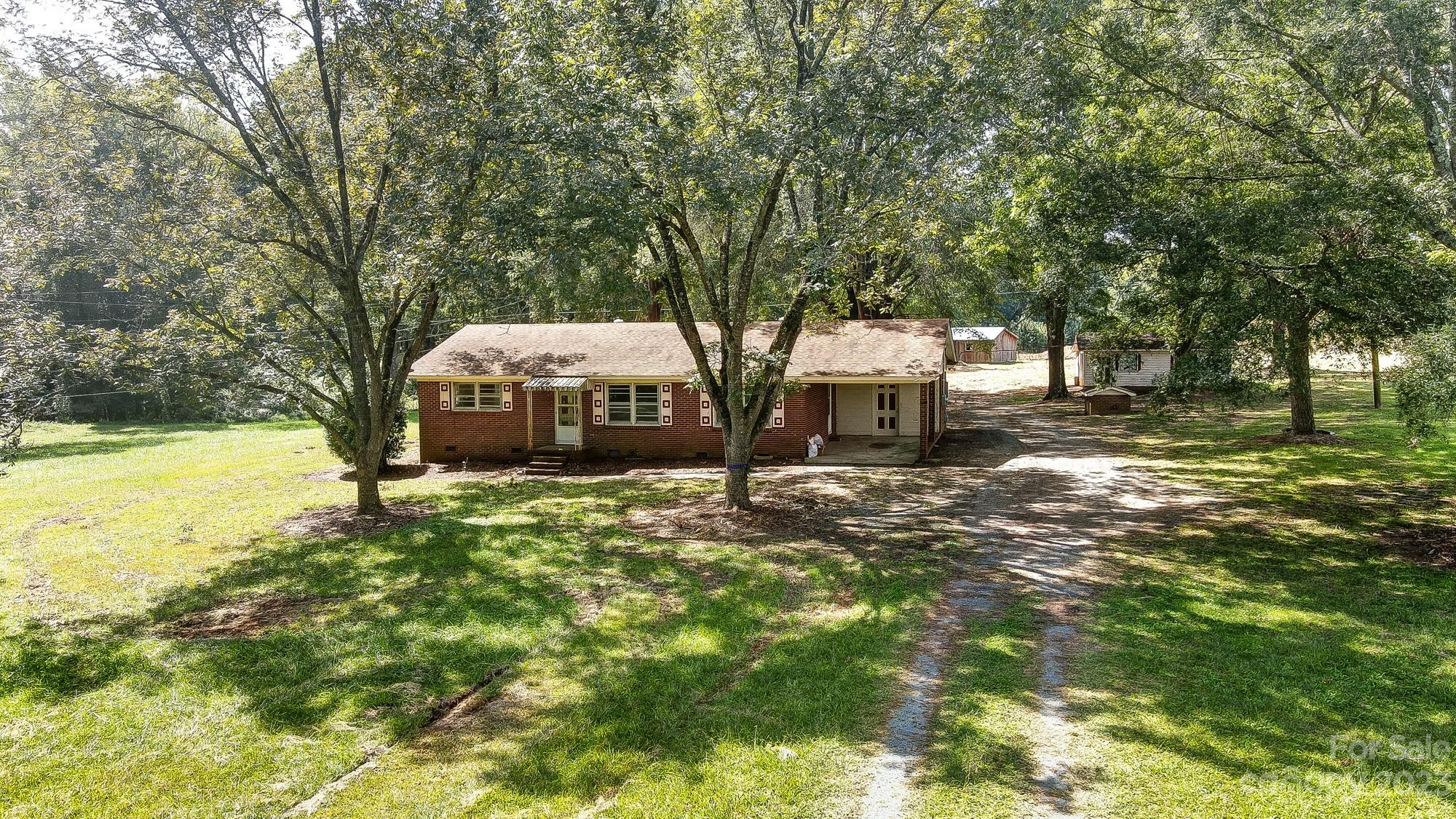 4304 Richardson Road